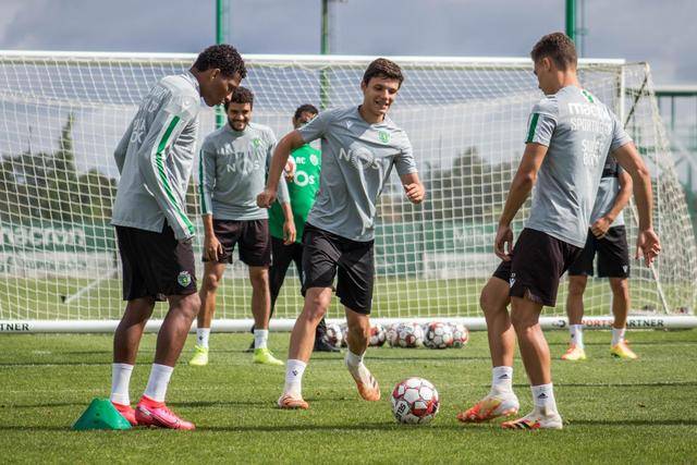 CBA全明星替补阵容公布:曾凡博王哲林徐杰入选